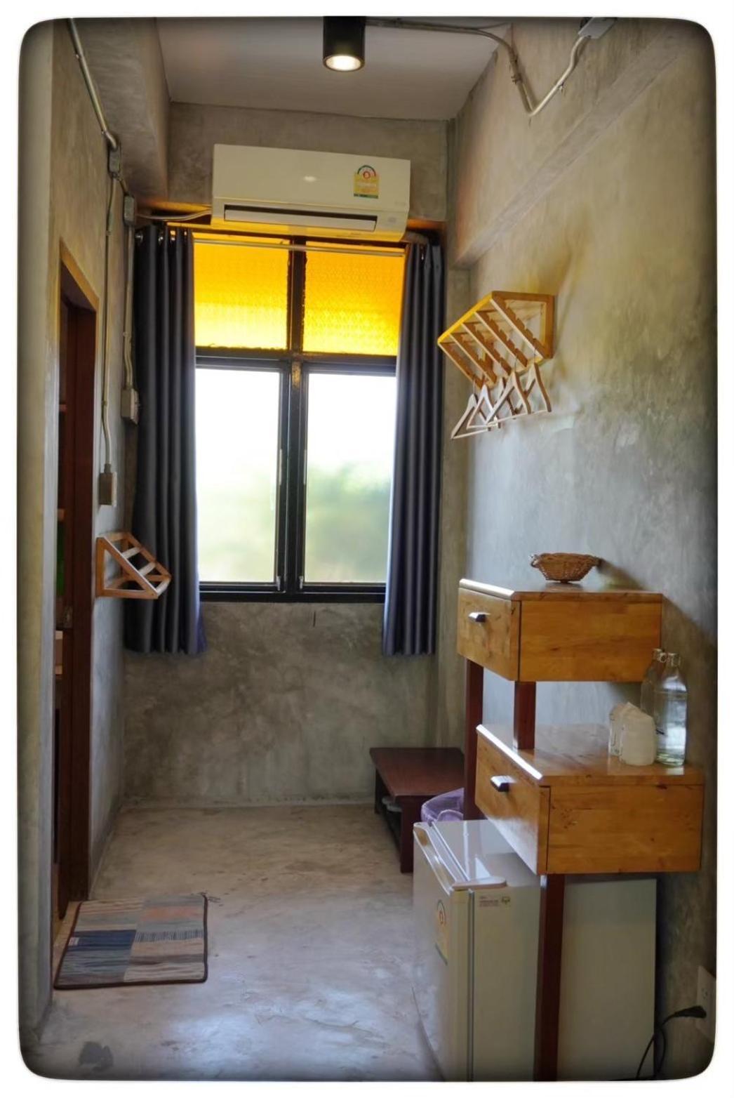 The Picturebook Guesthouse Mae Sot Exterior foto